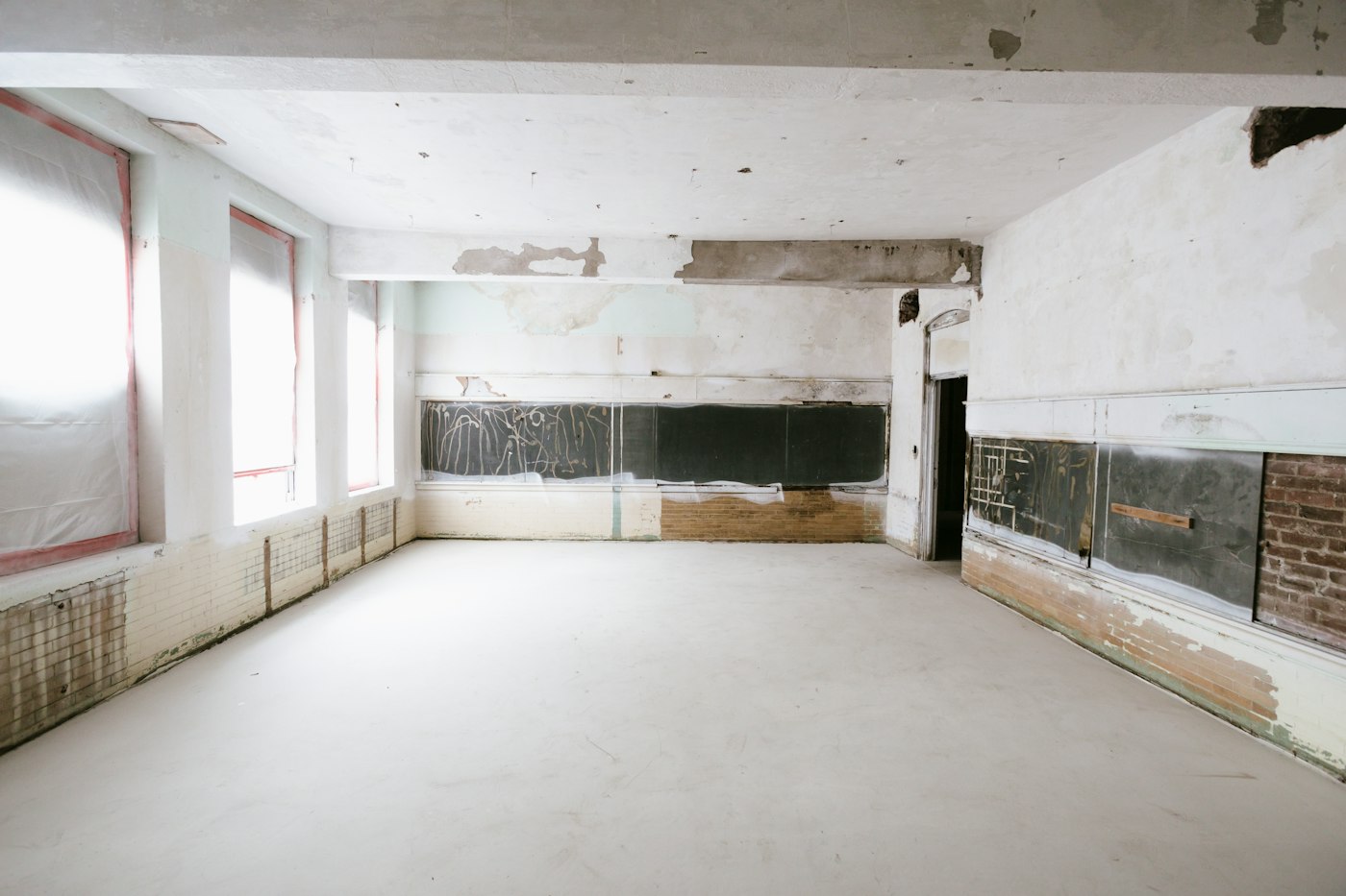 Showroom showroom, before
